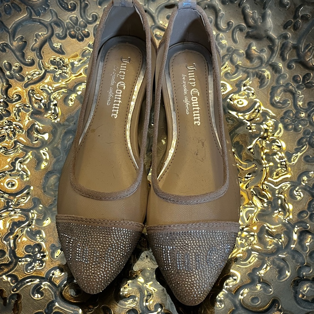 Juicy Couture flats NWB